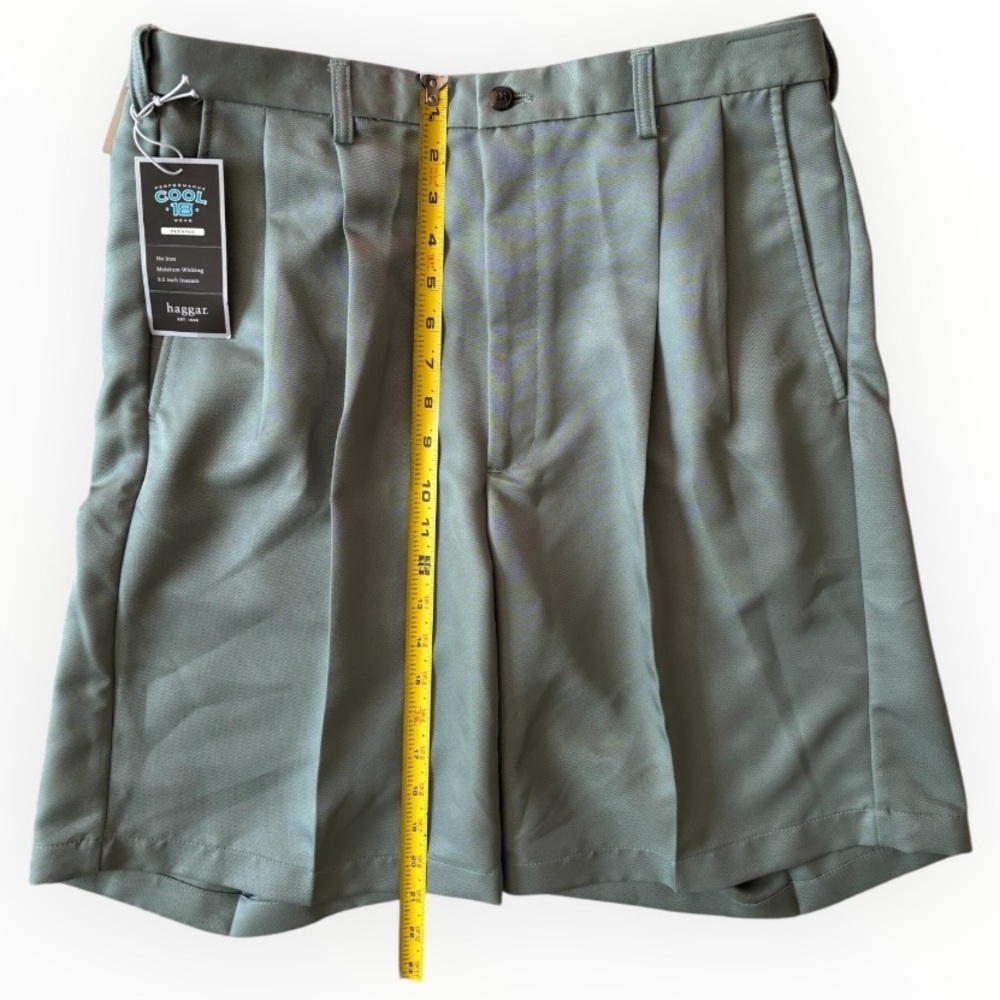 NWT Haggar Men's Performance Cool 18 Pleated Sage Green Golf Shorts Size 34 - Picture 9 of 9